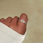 Friendship knot ring